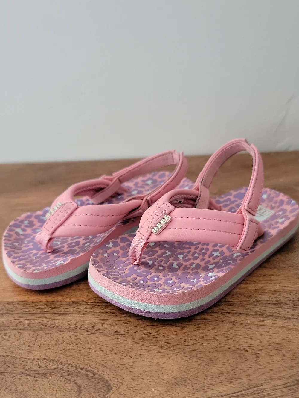 Reef Girls' Pink and Lavender Leopard Backstrap Flip Flops